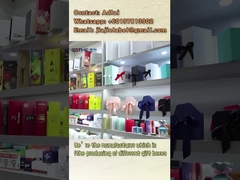 Caixa de presente de papelão
