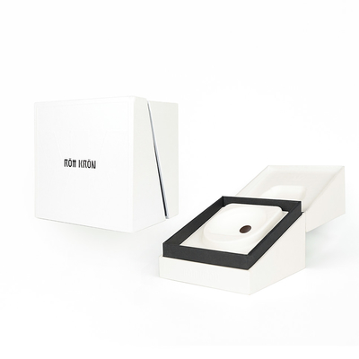 Logotipo personalizado Caixa de jóias de papel de cartão branco embalagem para pulseira de colar